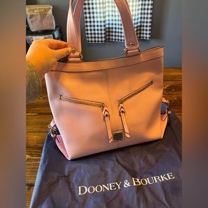 Dooney & Bourke Light Pink Shoulder Bag